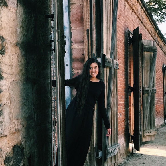 Meet your Posher, Reannah - Picture 1 of 1